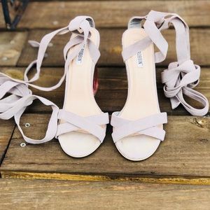 Lilac transparent block heel with long straps